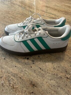 Adidas Sneakers with Green Stripes and Brown Sole- Women’s Size 9
